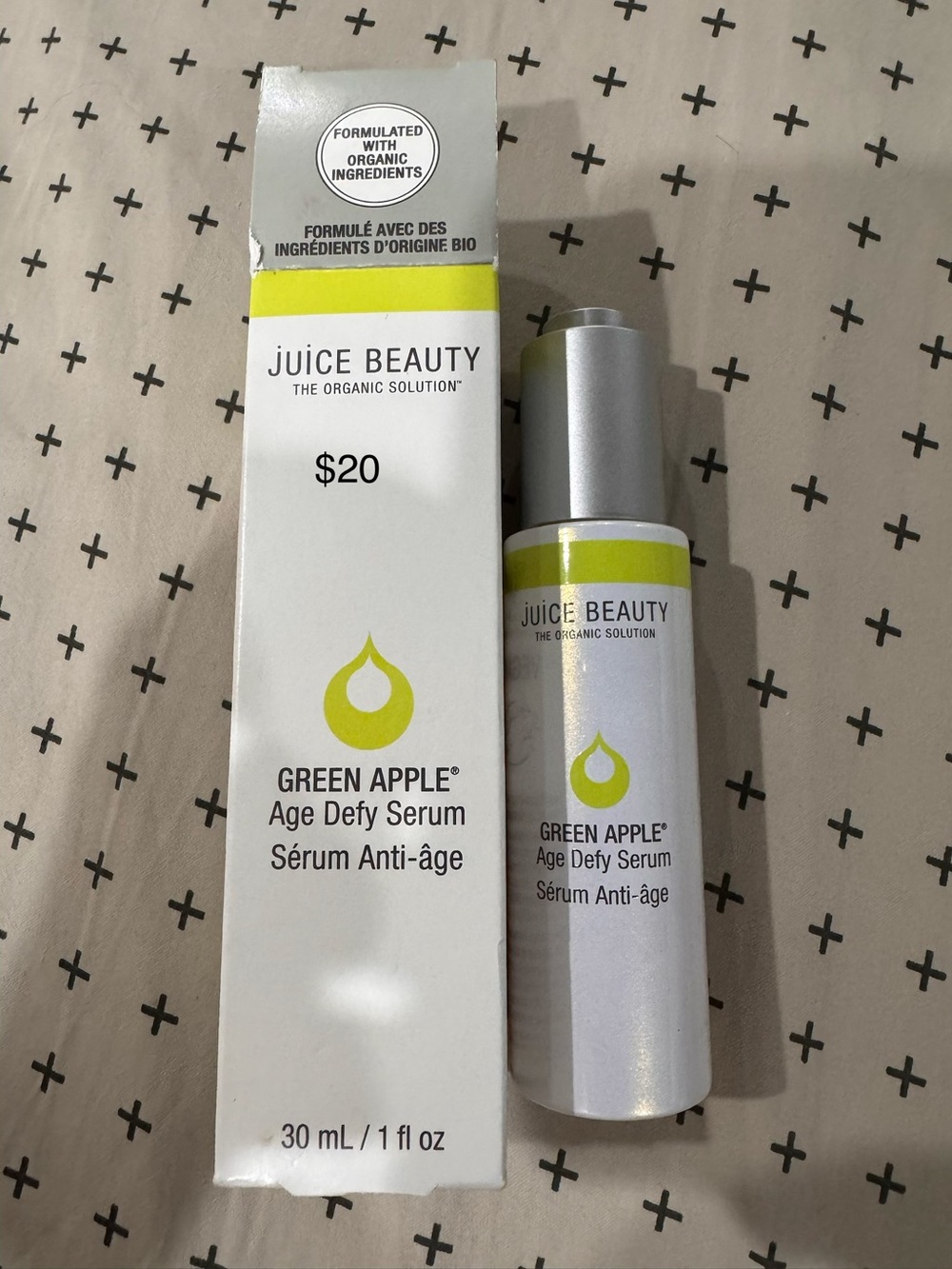 Juice Beauty Green Apple Age Defy Serum - White and Lime Green Accents